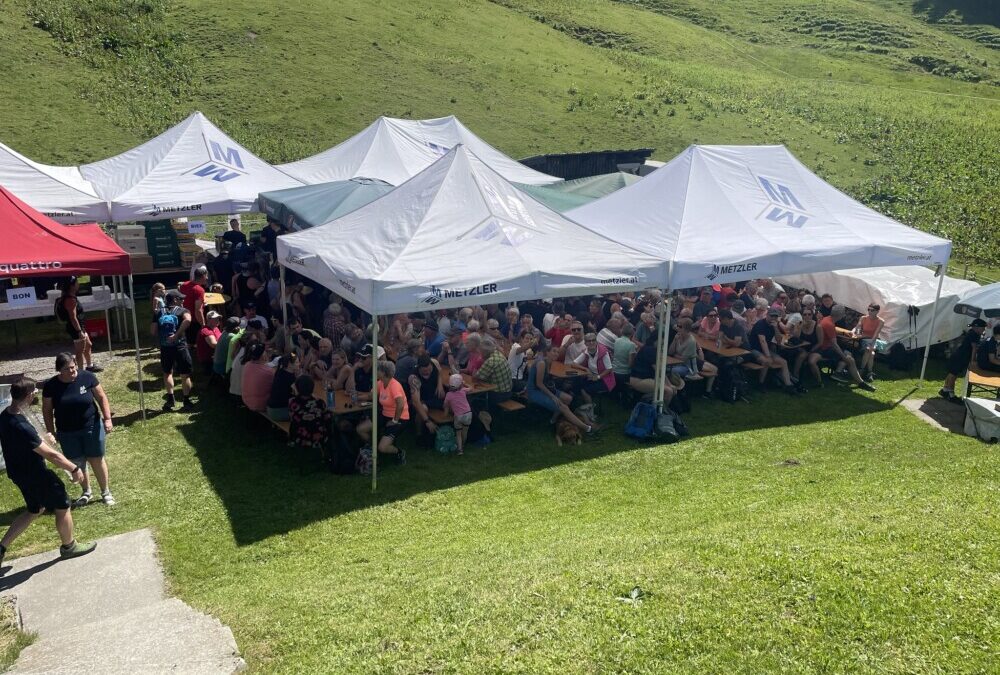 Huettenfest_2025-06-22_04